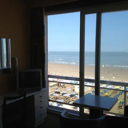 Hotel Strandhotel 2*