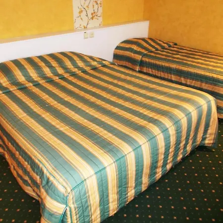 Strandhotel 2*